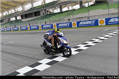 motogp_rossi_001_malaisie_sepang_2013.jpg