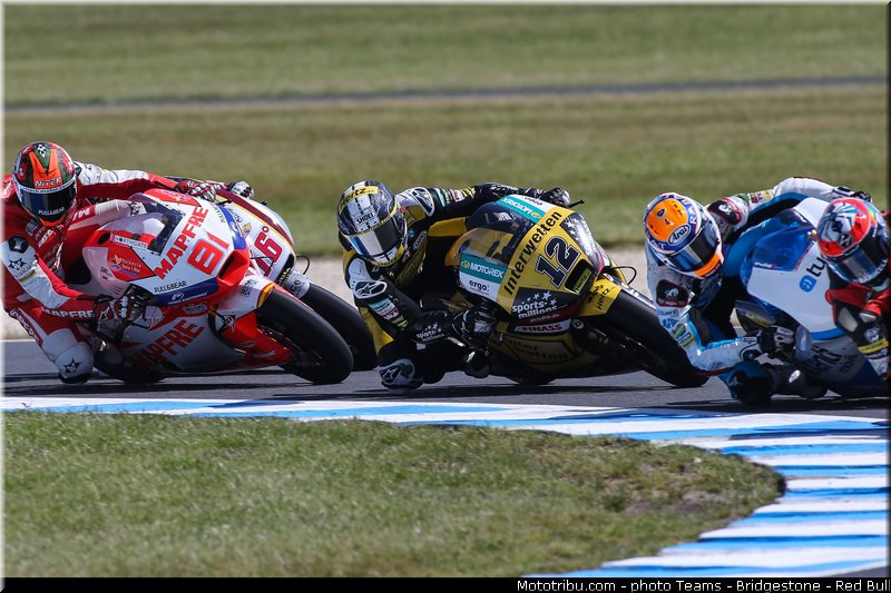 moto2_016_australie_philip_island_2013