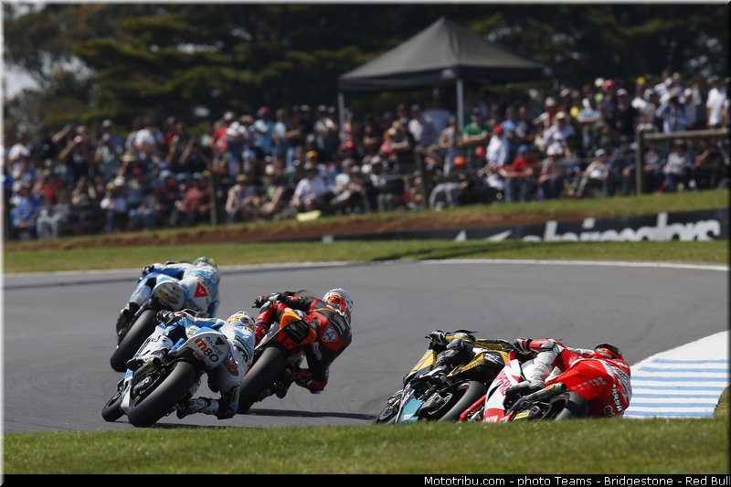 moto2_030_australie_philip_island_2013