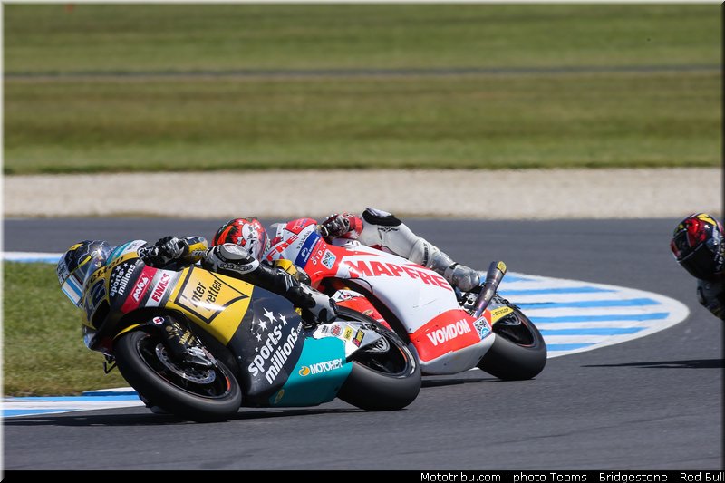 moto2_047_australie_philip_island_2013