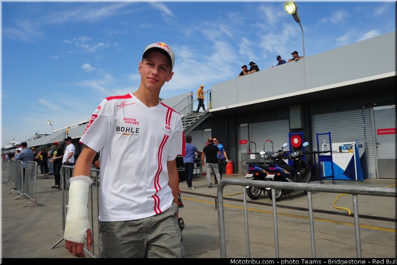 moto3_alt_0002_australie_philip_island_2013