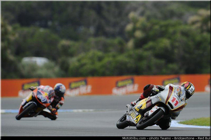 moto3_loi_0008_australie_philip_island_2013
