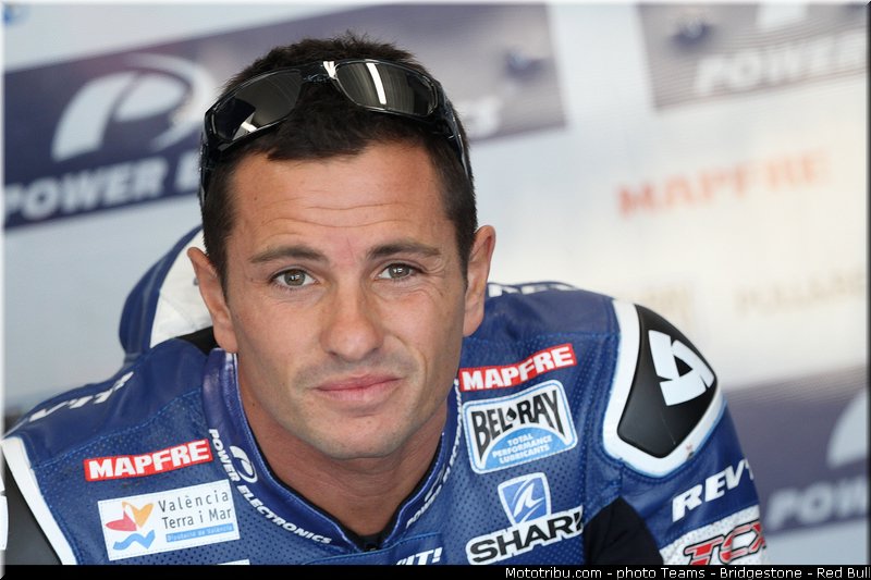 motogp_de_puniet_0004_australie_philip_island_2013