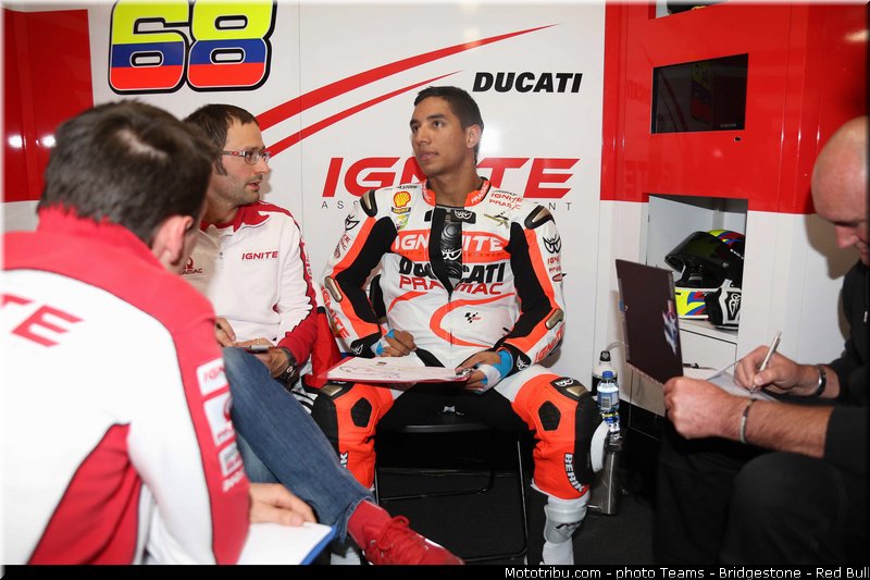 motogp_hernandez_0003_australie_philip_island_2013