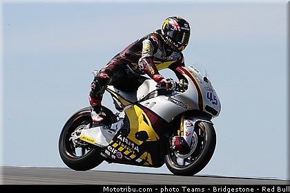 moto2_redding_0001_australie_philip_island_2013.jpg