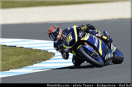 moto2_rossi_0011_australie_philip_island_2013.jpg