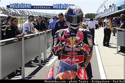 moto3_salom_0005_australie_philip_island_2013.jpg