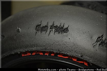 motogp_bridgestone_0002_australie_philip_island_2013.jpg