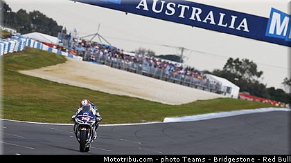 motogp_de_puniet_0014_australie_philip_island_2013.jpg