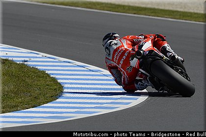 motogp_dovizioso_0025_australie_philip_island_2013.jpg