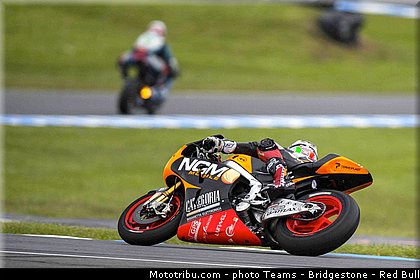 motogp_edwards_0007_australie_philip_island_2013.jpg