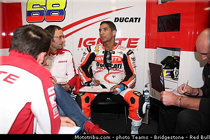 motogp_hernandez_0003_australie_philip_island_2013.jpg
