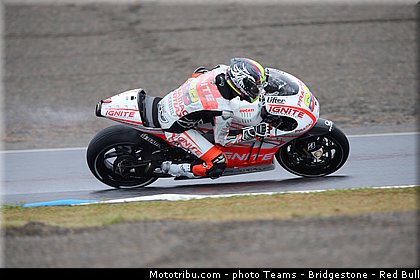 motogp_hernandez_0011_australie_philip_island_2013.jpg