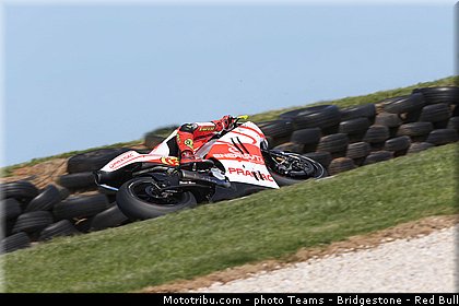motogp_iannone_0008_australie_philip_island_2013.jpg