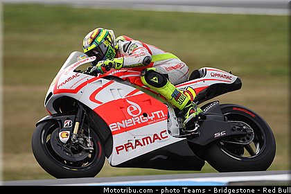 motogp_iannone_0014_australie_philip_island_2013.jpg