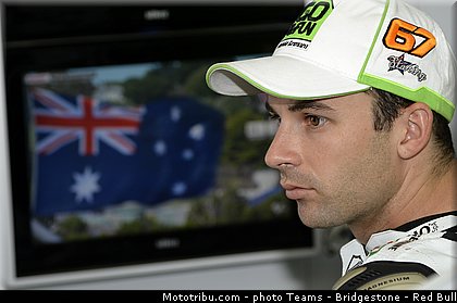 motogp_staring_0005_australie_philip_island_2013.jpg