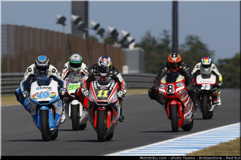 moto2_017_japon_motegi_2013