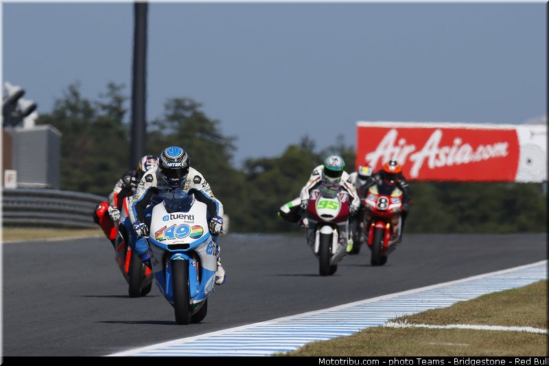 moto2_018_japon_motegi_2013