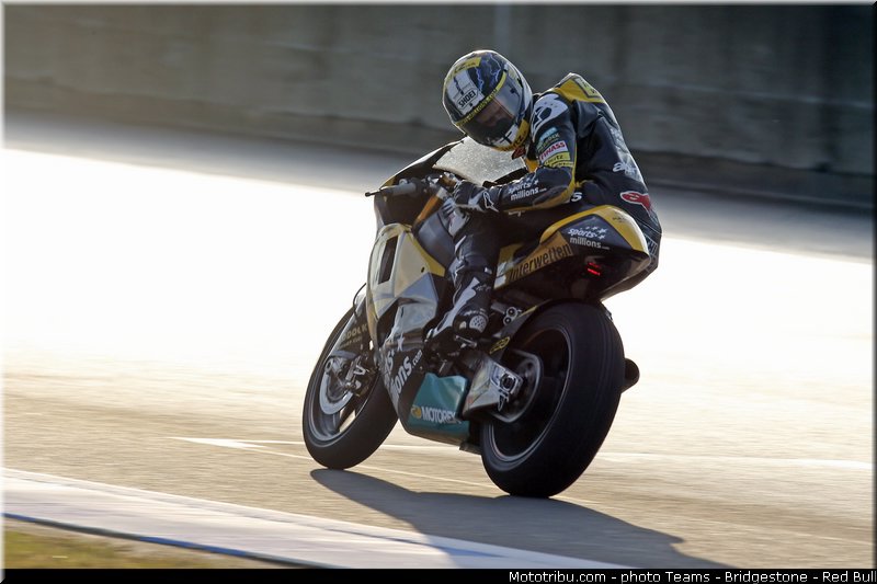 moto2_luthi_006_japon_motegi_2013