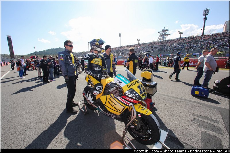 moto2_luthi_017_japon_motegi_2013