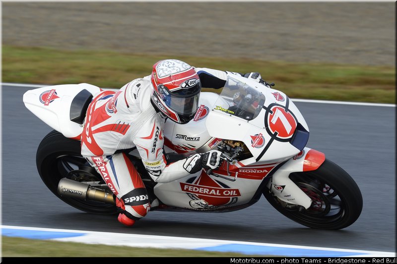 moto2_pradita_005_japon_motegi_2013