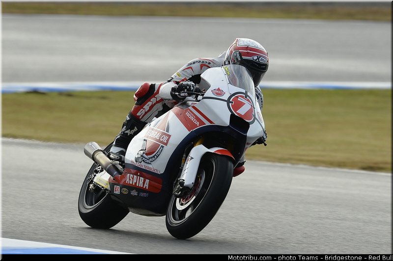 moto2_pradita_006_japon_motegi_2013