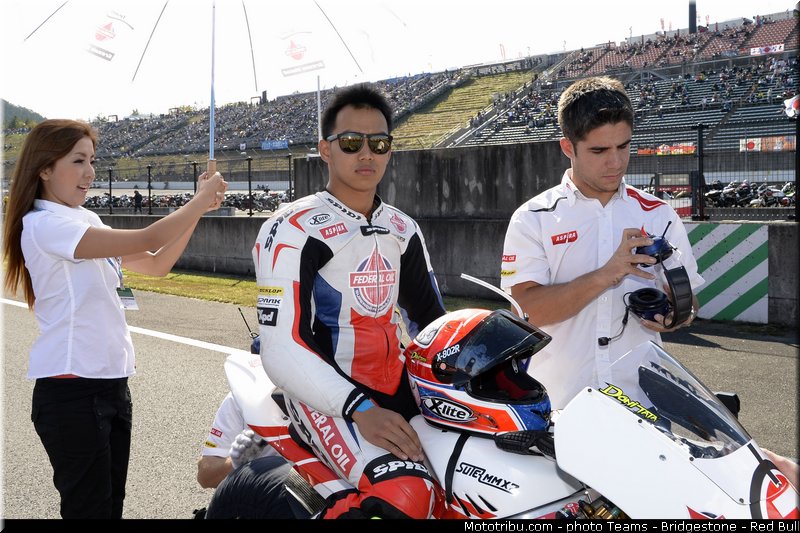 moto2_pradita_012_japon_motegi_2013