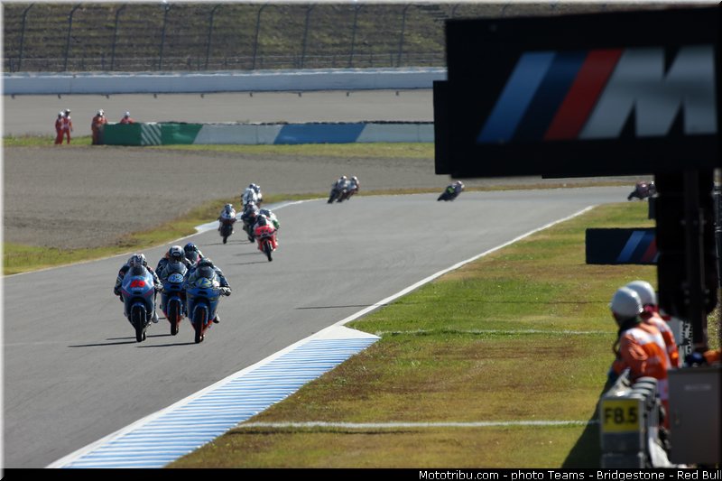moto3_039_japon_motegi_2013