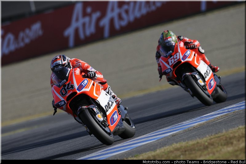 motogp_088_japon_motegi_2013