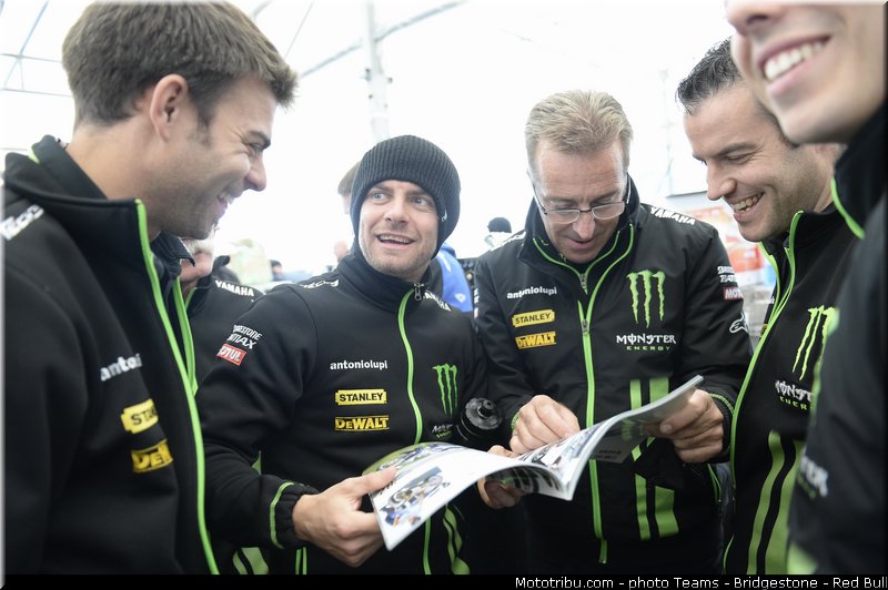 motogp_crutchlow_003_japon_motegi_2013