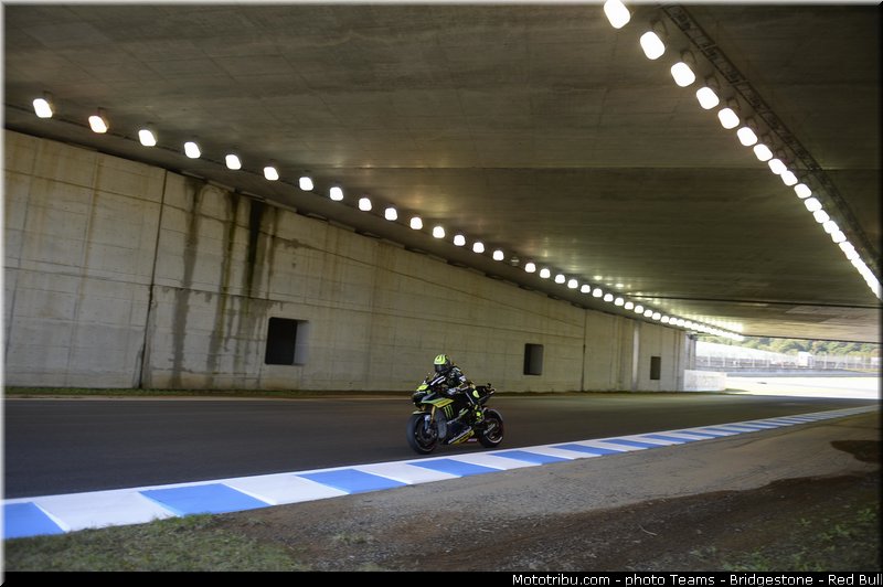 motogp_crutchlow_029_japon_motegi_2013