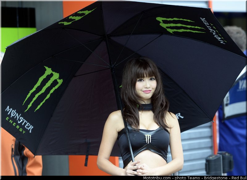 motogp_pitbabe_018_japon_motegi_2013