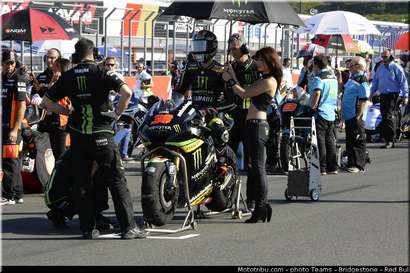 motogp_pitbabe_025_japon_motegi_2013