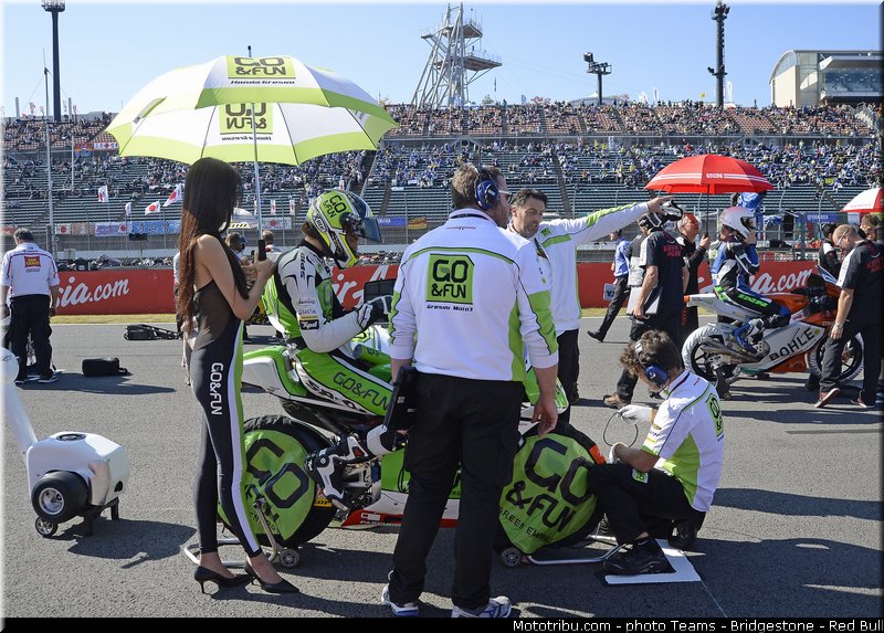motogp_pitbabe_026_japon_motegi_2013