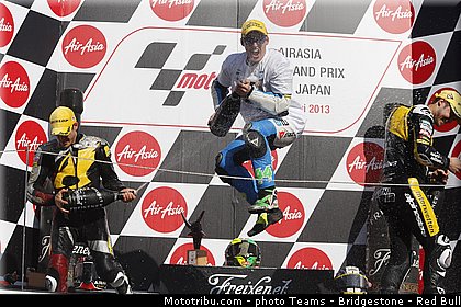 moto2_espargaro_p_018_japon_motegi_2013.jpg