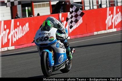 moto2_espargaro_p_024_japon_motegi_2013.jpg