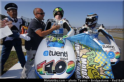 moto2_espargaro_p_025_japon_motegi_2013.jpg