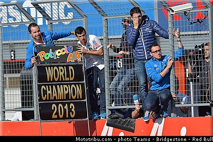 moto2_espargaro_p_039_japon_motegi_2013.jpg
