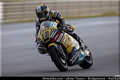 moto2_luthi_012_japon_motegi_2013.jpg