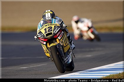 moto2_luthi_019_japon_motegi_2013.jpg