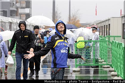 moto2_rossi_001_japon_motegi_2013.jpg