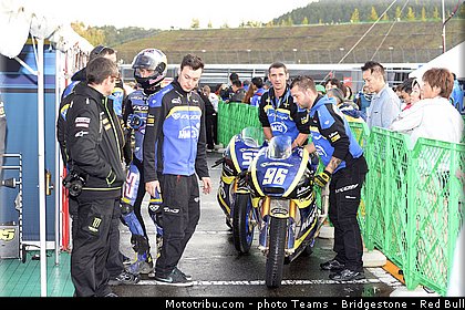 moto2_rossi_004_japon_motegi_2013.jpg
