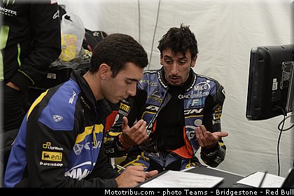 moto2_rossi_005_japon_motegi_2013.jpg