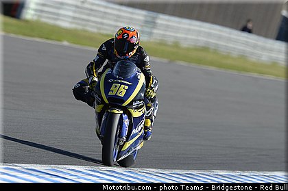 moto2_rossi_013_japon_motegi_2013.jpg
