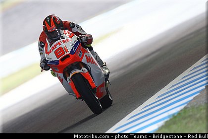 moto2_torres_005_japon_motegi_2013.jpg