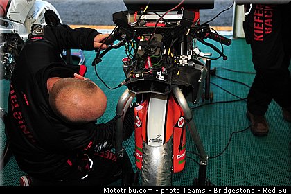 moto3_ambiance_003_japon_motegi_2013.jpg