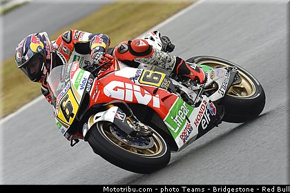 motogp_bradl_007_japon_motegi_2013.jpg