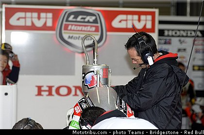 motogp_bradl_019_japon_motegi_2013.jpg