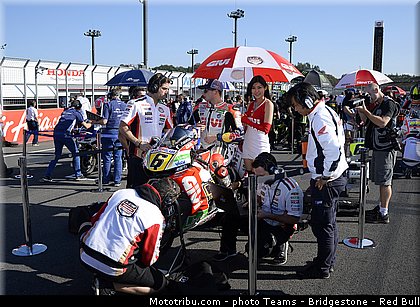 motogp_bradl_025_japon_motegi_2013.jpg