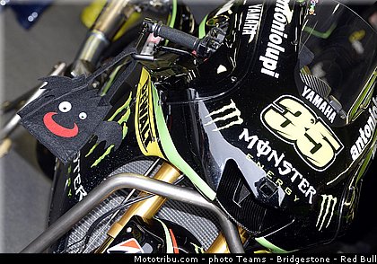 motogp_crutchlow_004_japon_motegi_2013.jpg